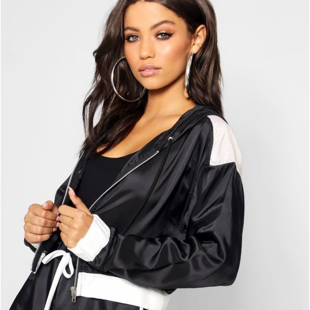 NWT Boohoo Zip Through Shell Jacket black/white